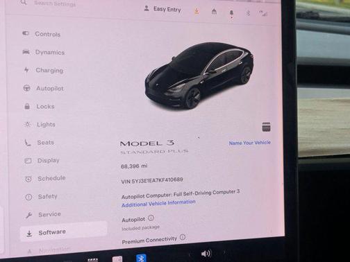 2019 Tesla Model 3 Mid Range