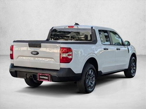 Oxford White 2026 Ford Maverick XLT