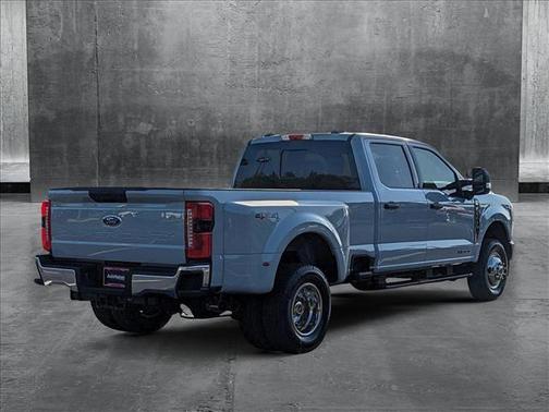 2025 Ford F-350 XLT