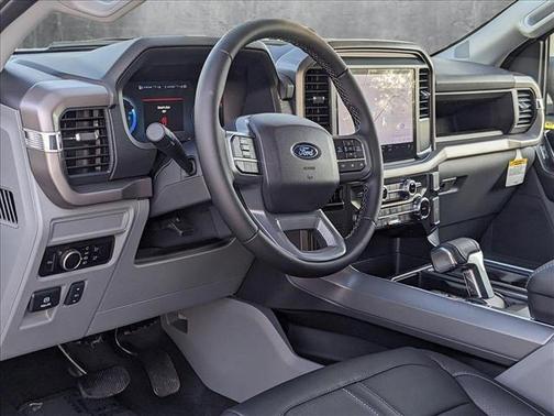 2025 Ford F-150 Lightning XLT