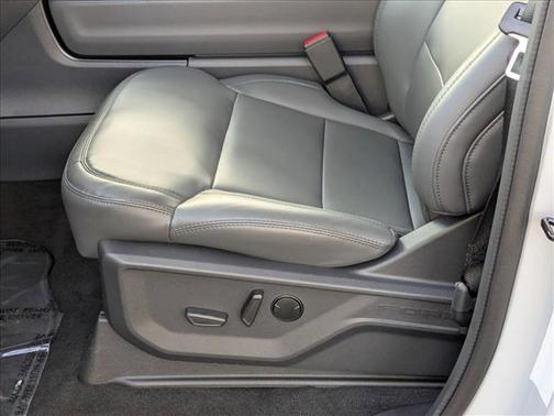 Space Silver Metallic 2026 Ford Expedition Active
