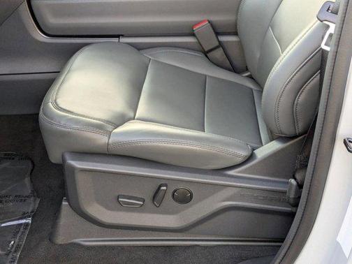 Space Silver Metallic 2026 Ford Expedition Active