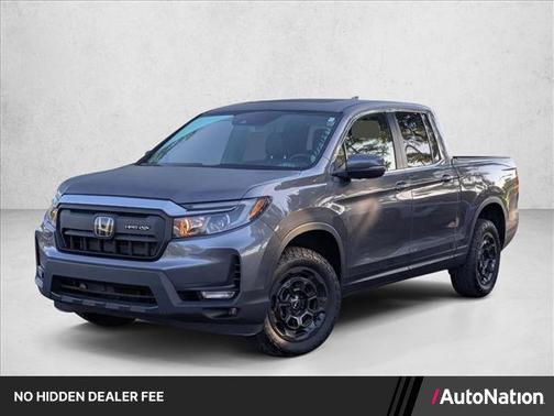 Crystal Black Pearl 2025 Honda Ridgeline RTL