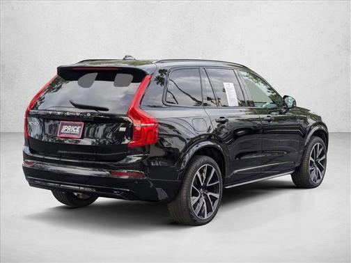 Onyx Black Metallic 2023 Volvo XC90 Recharge Plug-In Hybrid T8 Plus Dark Theme 7-Seater