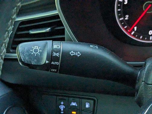 2019 Genesis G70 2.0T Advanced