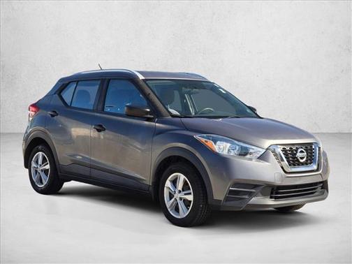 2019 Nissan Kicks S