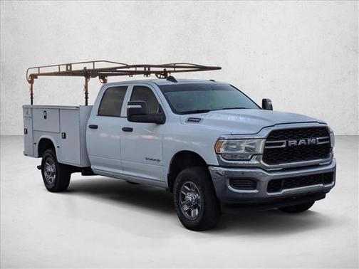 2024 RAM 2500 Tradesman Crew Cab 4x4 8' Box