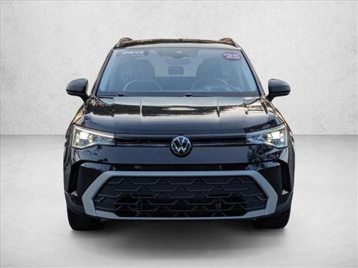 Deep Black Pearl 2025 Volkswagen Taos 1.5T S
