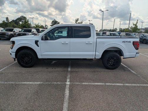Oxford White 2026 Ford F-150 XLT