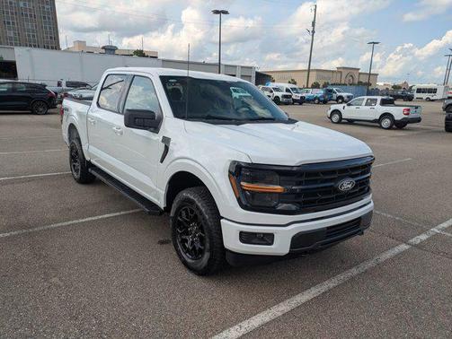 Oxford White 2026 Ford F-150 XLT
