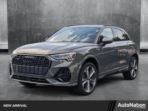 2022 Audi Q3 45 S line Premium Plus