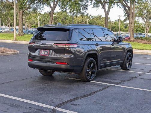 2022 Jeep Grand Cherokee L Altitude
