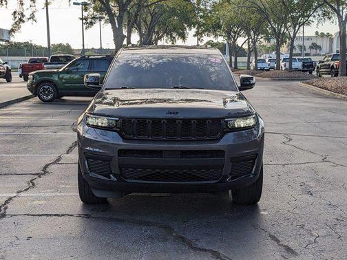 2022 Jeep Grand Cherokee L Altitude