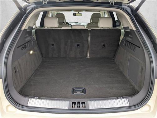 Platinum Dune Metallic Tri-Coat 2016 Lincoln MKX Reserve