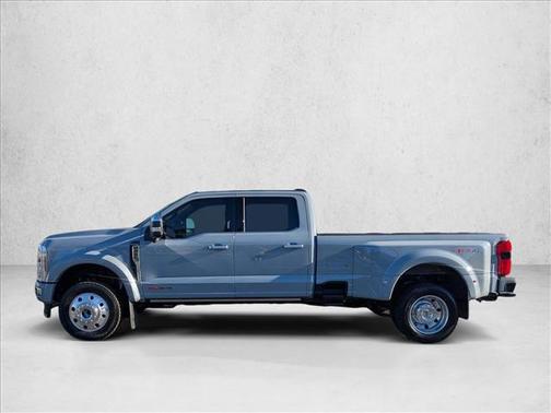 2026 Ford F-450 Platinum