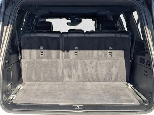 2023 Jeep Wagoneer L Series III 4x2