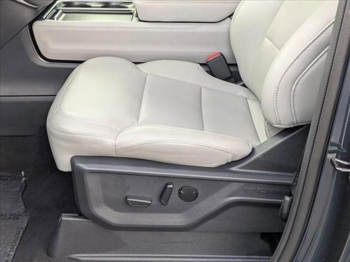 Stone Blue Metallic 2026 Ford Expedition Max Active 4x2