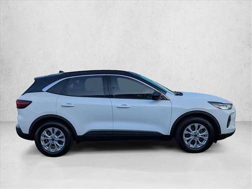 Oxford White 2024 Ford Escape Active