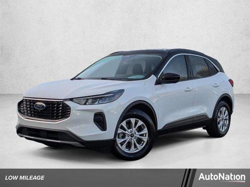 Oxford White 2024 Ford Escape Active