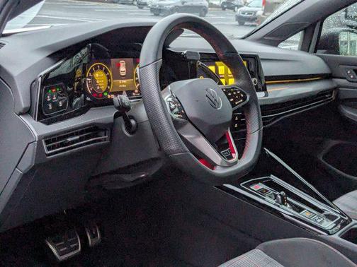 2023 Volkswagen Golf GTI 2.0T S DSG