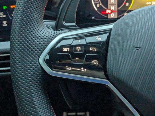 2023 Volkswagen Golf GTI 2.0T S DSG