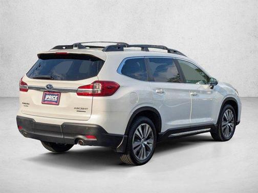 Crystal White Pearl 2019 Subaru Ascent Limited 7-Passenger