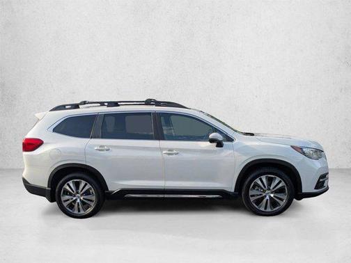 Crystal White Pearl 2019 Subaru Ascent Limited 7-Passenger