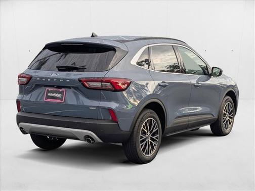 2025 Ford Escape PHEV Base