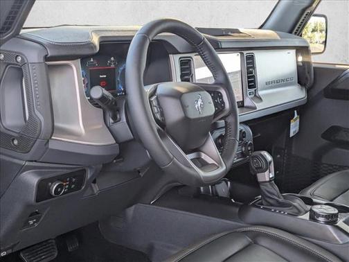 Avalanche Gray 2026 Ford Bronco Outer Banks