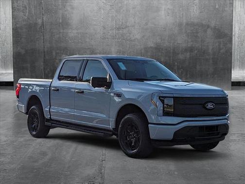 2025 Ford F-150 Lightning XLT
