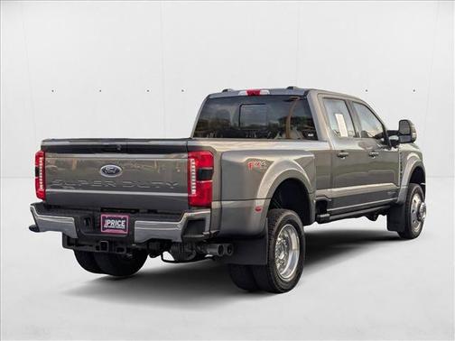 2024 Ford F-450 Lariat