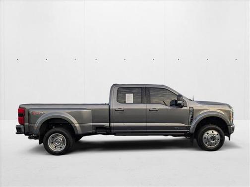 2024 Ford F-450 Lariat