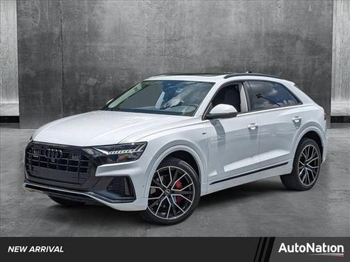 2021 Audi Q8 55 Premium Plus