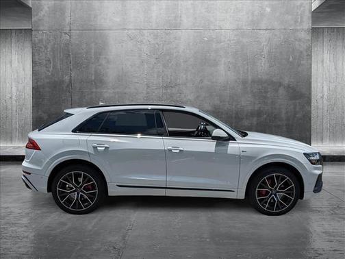 2021 Audi Q8 55 Premium Plus