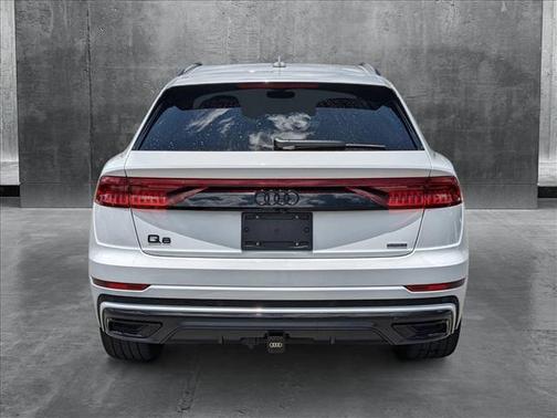 2021 Audi Q8 55 Premium Plus
