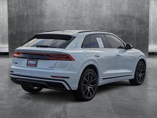 2021 Audi Q8 55 Premium Plus