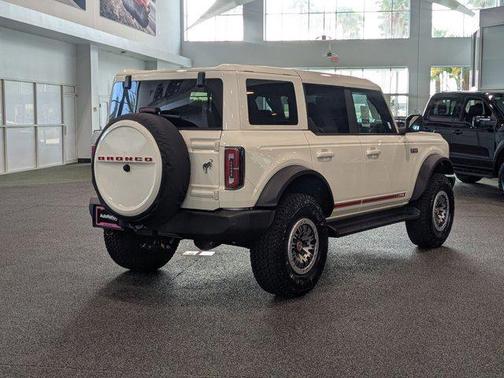 Wimbledon White 2026 Ford Bronco Outer Banks