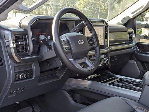 2025 Ford F-350 Lariat