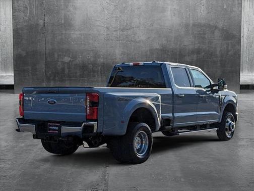2025 Ford F-350 Lariat