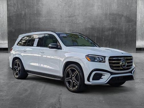 2025 Mercedes-Benz GLS 450 4MATIC