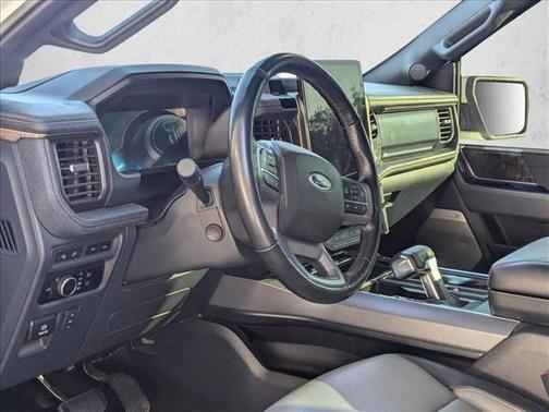 2023 Ford F-150 Lightning LARIAT