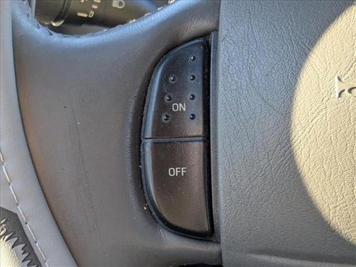 2004 Ford F-250 XL Crew Cab