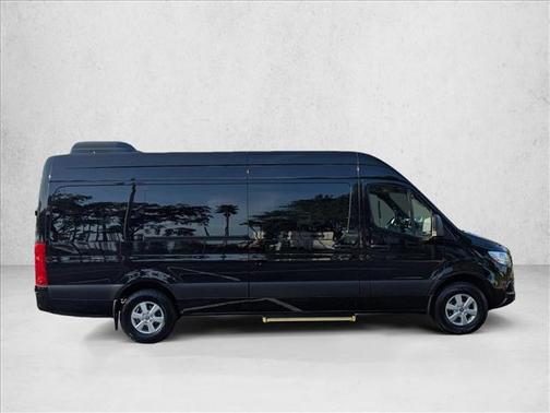 Gray White [White] 2022 Mercedes-Benz Sprinter 2500 High Roof