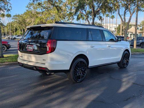 Star White Metallic Tri-Coat 2027 Ford Expedition Max Platinum