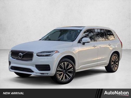 Crystal White Metallic 2021 Volvo XC90 T5 Momentum