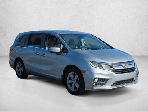 Lunar Silver Metallic 2018 Honda Odyssey EX-L