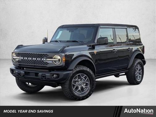 Shadow Black 2025 Ford Bronco Badlands