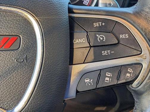2015 Dodge Challenger SXT Plus