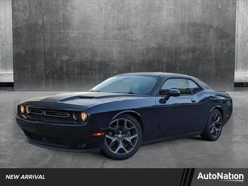 2015 Dodge Challenger SXT Plus