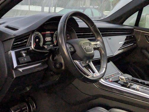 2021 Audi SQ7 4.0T Premium Plus